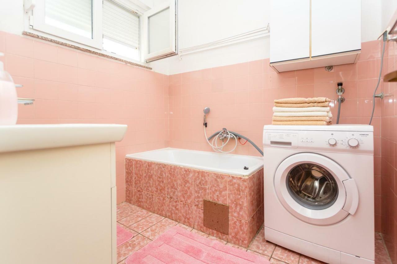 Apartman Jezevac Крк Екстер'єр фото