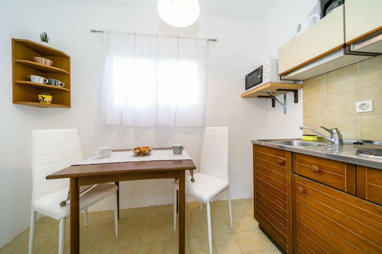 Apartman Jezevac Крк Екстер'єр фото